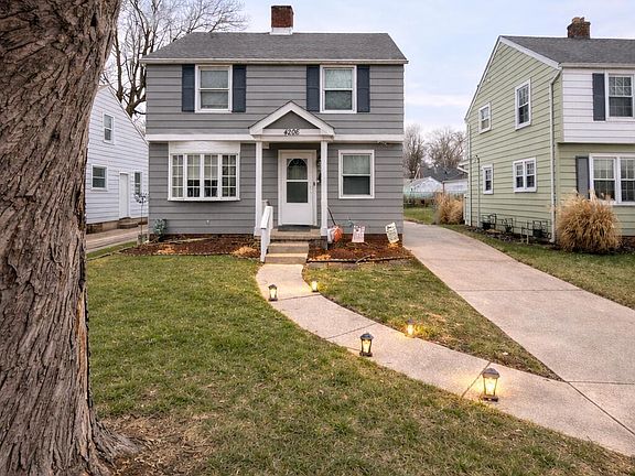2nd image of 4206 Grantley Rd