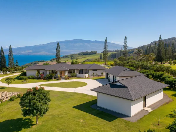 18 Lahaole Pl, Wailuku, HI 96793