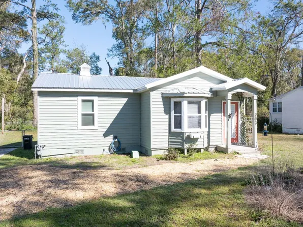 203 Marymac St SE, Live Oak, FL 32064