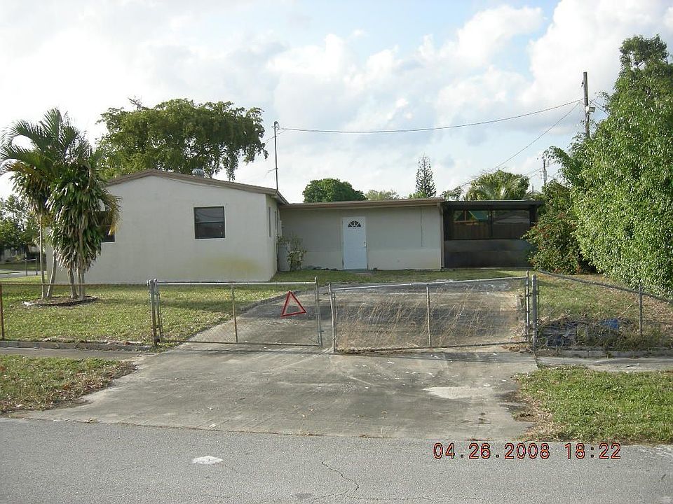 2nd image of 501 N 68th Ter