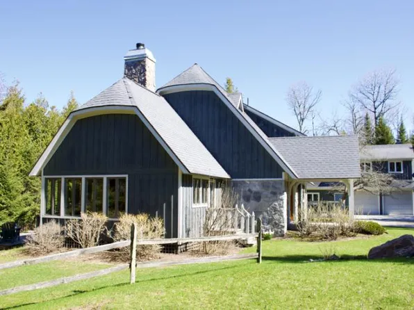 36335 E Makinen Dr, Drummond Island, MI 49726