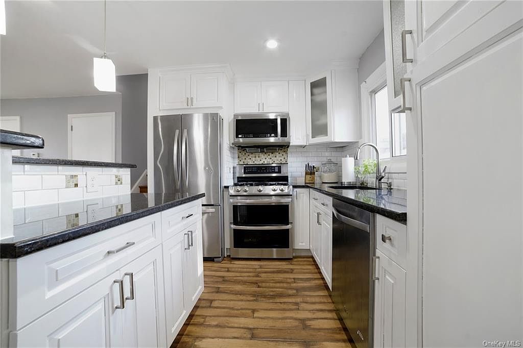 153 Wawayanda Avenue, Middletown, NY 10940 Zillow