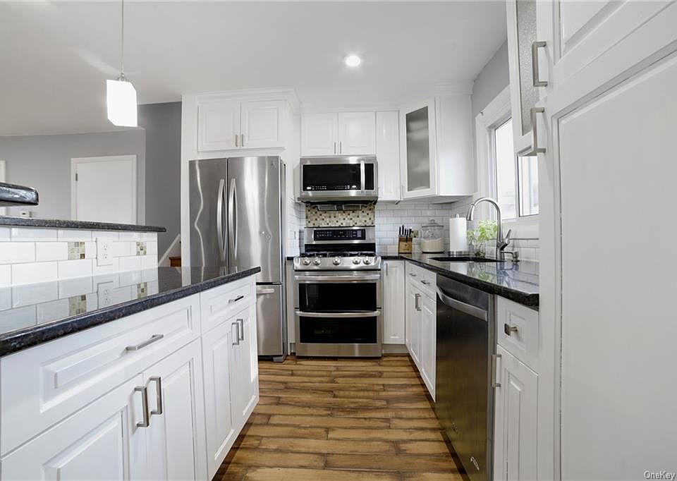 153 Wawayanda Avenue, Middletown, NY 10940 Zillow