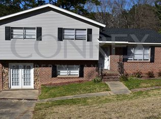 916 Windover Rd, Birmingham, AL 35215