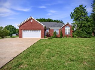 1130 Austin Cir, Lawrenceburg, TN 38464