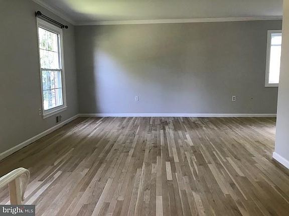 4th image of 8619 Stonewall Rd