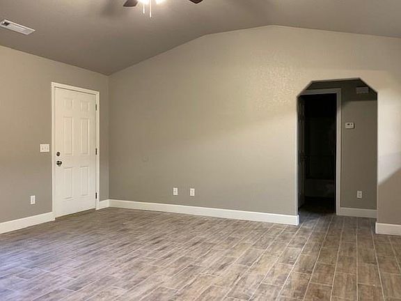 2nd image of 5407 SW Monaco Ln
