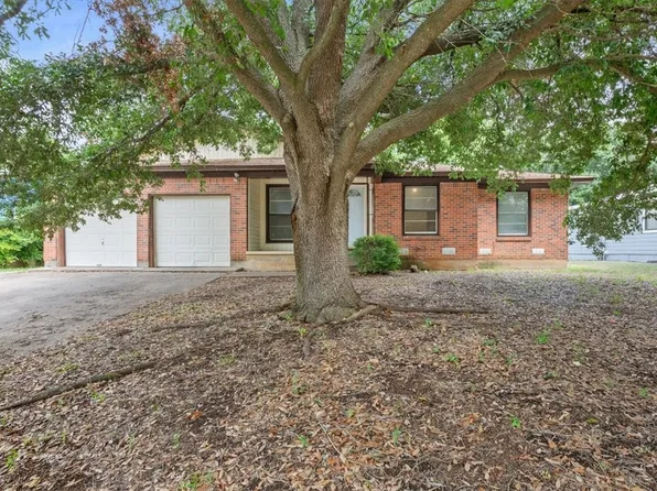 1331 N 65th St, Waco, TX 76710