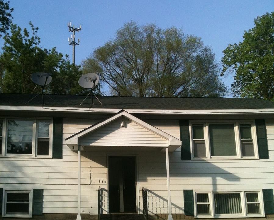 1st image of 505 E Pine St APT 3