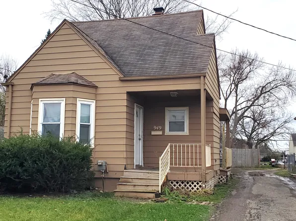 949 W Atherton Rd, Flint, MI 48507