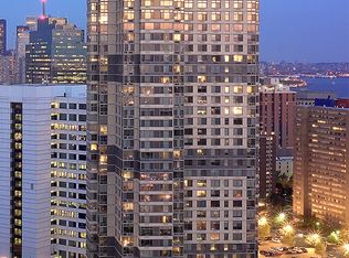 50 Columbus Dr APT 310, Jersey City, NJ 07302