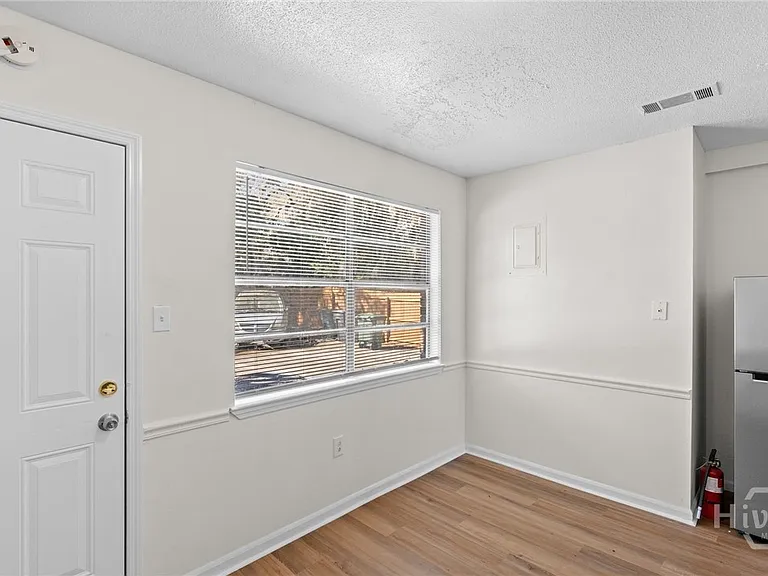 2511 Oak Forest Dr #A — Photo 10
