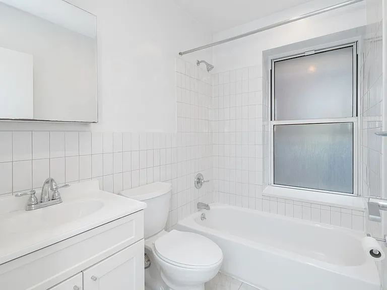 3157 Broadway #16 — Photo 10