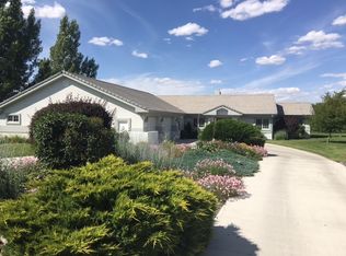 302 Avocet Ct, Fernley, NV 89408