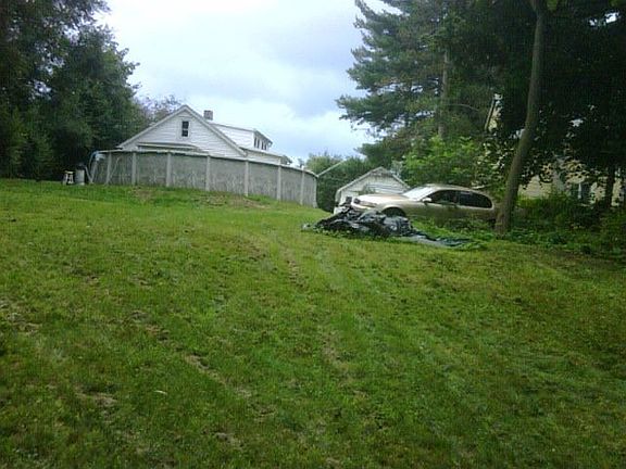 30ft round above ground