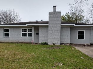 2021 15th Ave N, Texas City, TX 77590