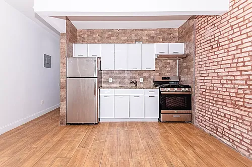 613 Marcy Ave #1B Photo 1