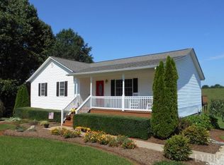 172 Spring Dr, Appomattox, VA 24522