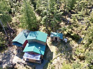 828 NE Cedar Tree Dr, Ketchikan, AK 99950