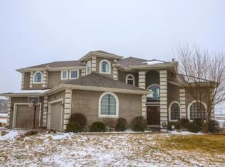 4744 SW Gull Point Dr, Lees Summit, MO 64082