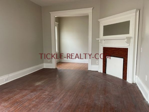 82 S Union St #2