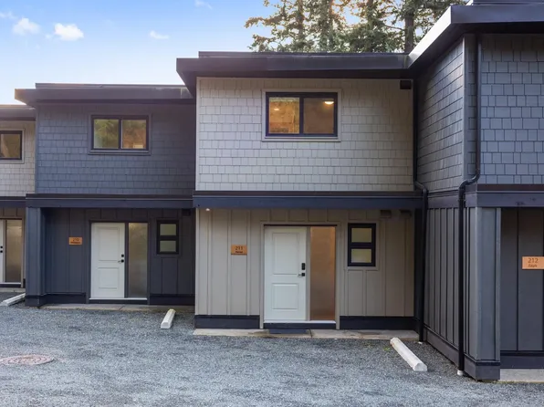 4305 Shingle Spit Rd #214, Hornby Island, BC V0R 1Z0