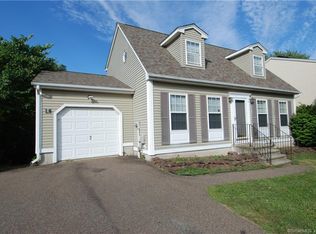 13 Oriole Way, Meriden, CT 06451
