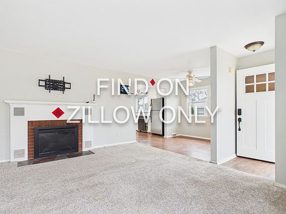 3rd image of 18 Dallas Dr