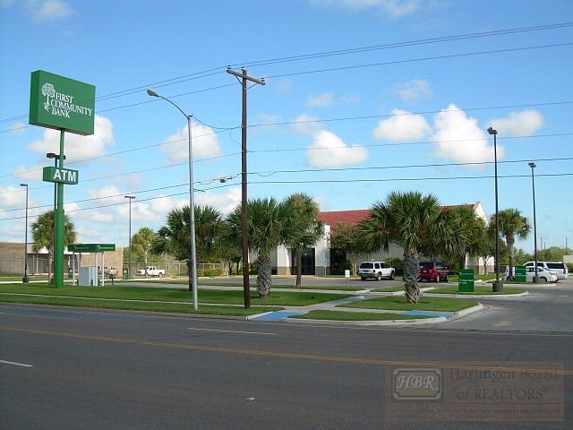 1st image of 729 E Hidalgo Ave