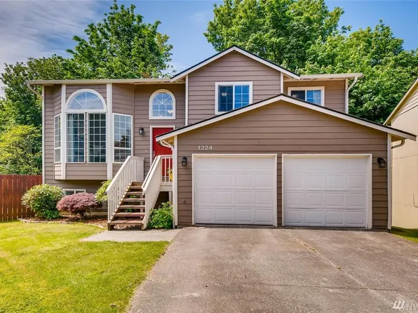 1324 85th Dr NE, Lake Stevens, WA 98258