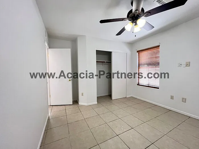 2145 E Calle Gran Desierto — Photo 12