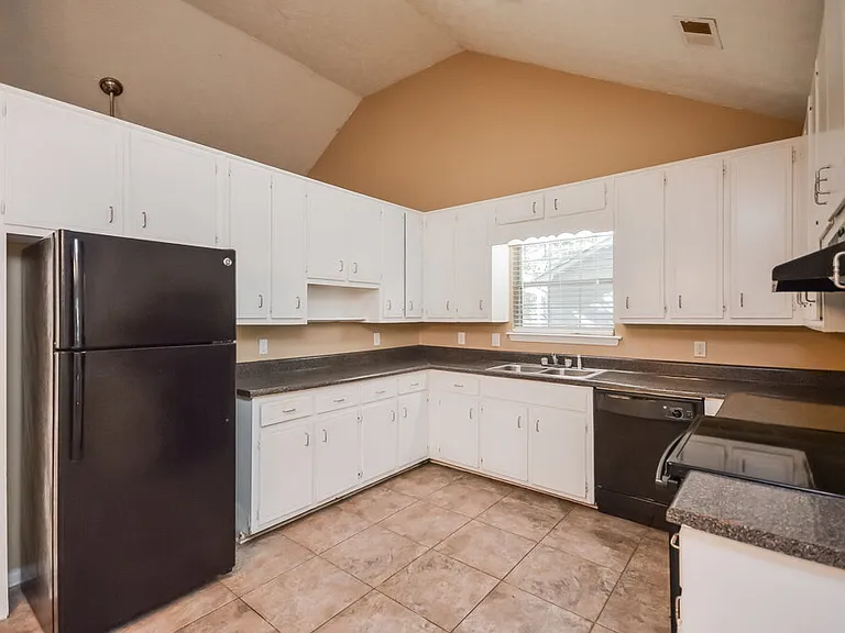 130 Branchwood Dr — Photo 10