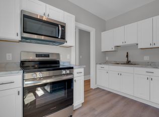 256 Middlesex St #2E, North Andover, MA 01845