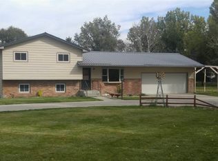 1223 Wilson Dr, Worland, WY 82401