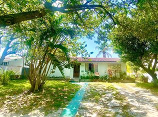 1852 Mayo St, Hollywood, FL 33020