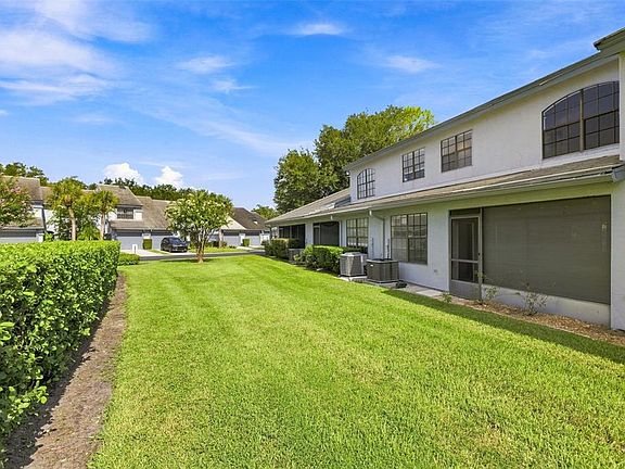 3rd image of 4176 BRENTWOOD PARK CIRCLE
