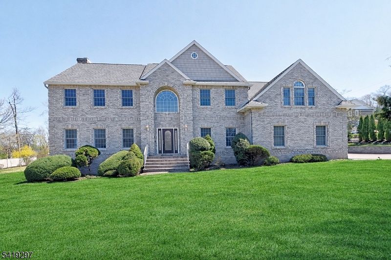 1st image of 24 Pine Brook Rd