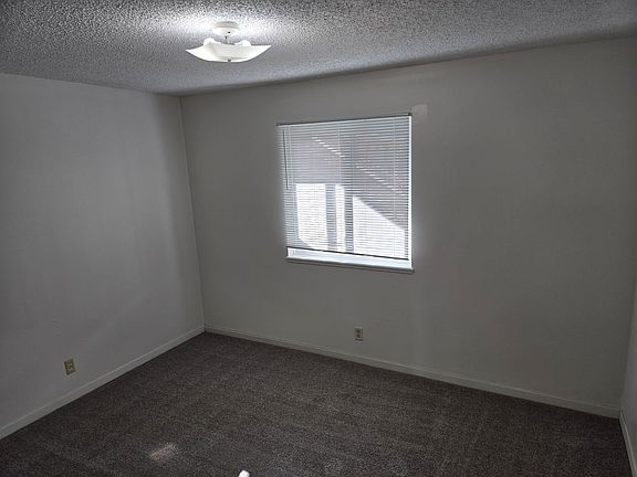 2nd image of 1701 Prospect St #1