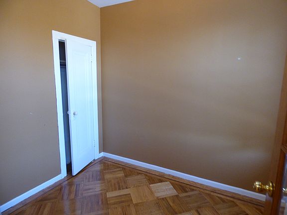 2nd image of 2073 46th St