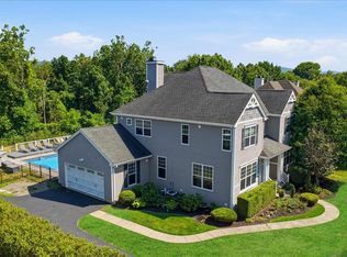 236 Buttonwood Way, Hopewell Junction, NY 12533