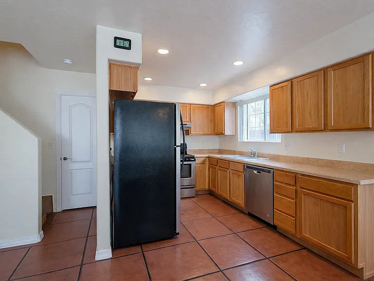 1718 N. 4th Ave. — Photo 5