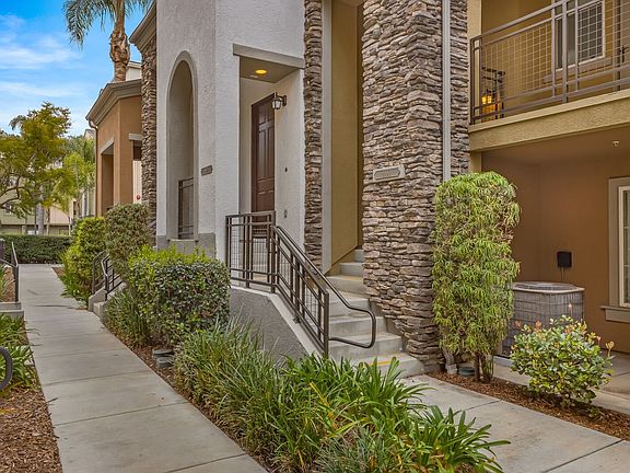 2nd image of 8893 Promenade North Pl