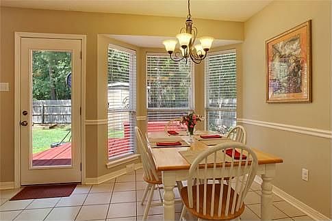 Breakfast Room