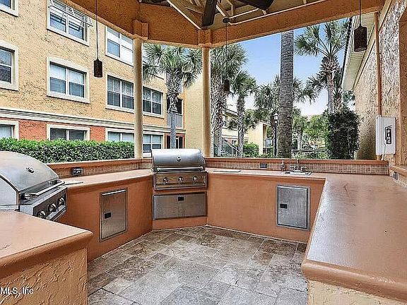 2nd image of 108 LAGUNA VILLAS Boulevard #D26