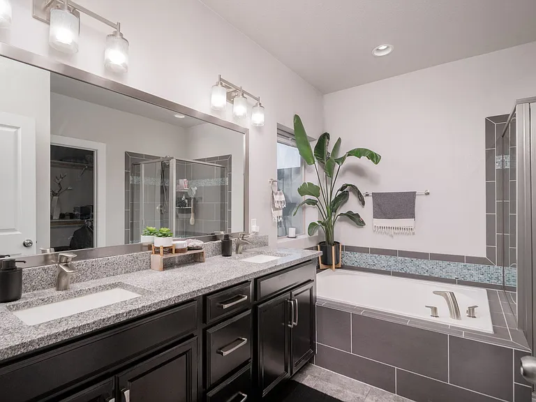 1385 W 66th Pl — Photo 24
