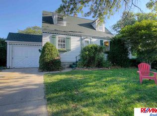 8834 Lake St, Omaha, NE 68134