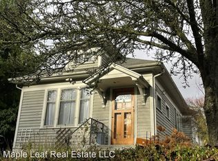 2000 NW Canoe Pl, Seattle, WA 98117