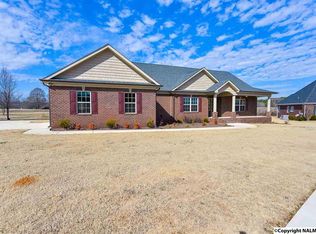 27579 Juanita Dr, Athens, AL 35613