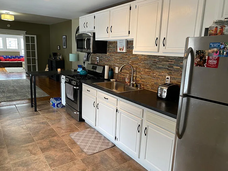 38 Anderson Pl #2 — Photo 9