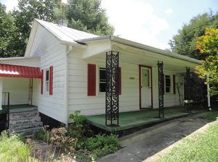 1697 Trenthill Dr, Bassett, VA 24055